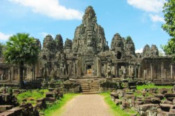Temples and Traditions Siem Reap Active Tour