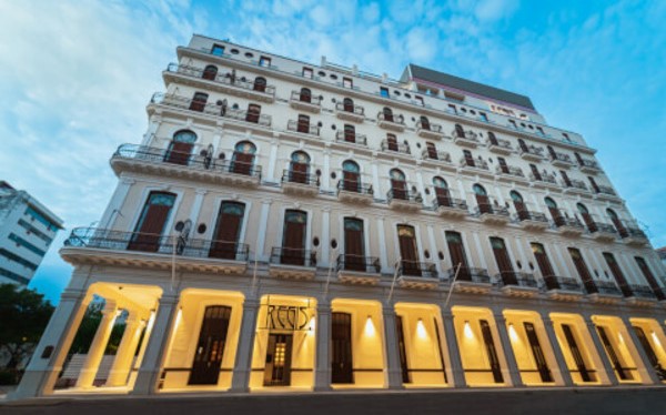Explore Cuba in Style - Mystique Regis Habana by Royalton 5 *