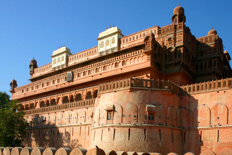 Maharaja Express - Indian Splendour: (7 Days/6 Nights)