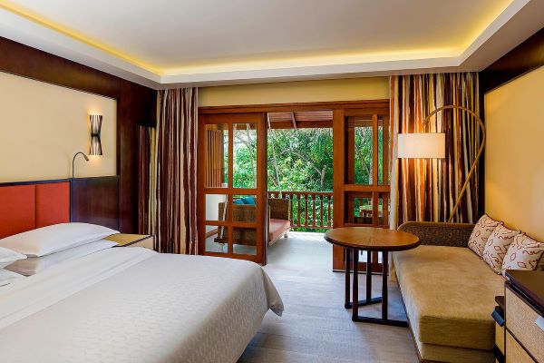 Maldives - Sheraton Maldives Full Moon Resort & Spa (5*)