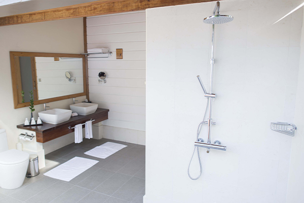 Meeru Island Resort & Spa 4 star