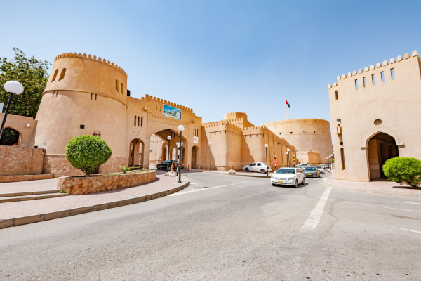 Discover Oman - 3 Days (Tour of Wahiba and Nizwa)