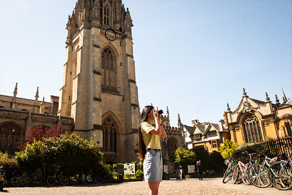 Oxford and the Cotswold villages