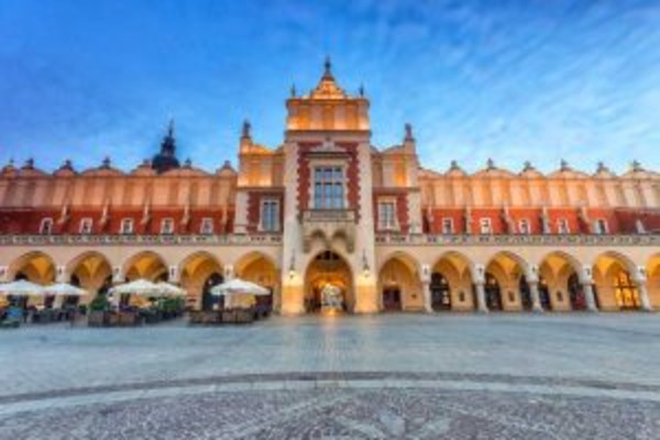Old World Christmas Markets, Warsaw to Krakow (Copy)