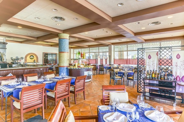 Explore Cuba in Style - Royalton Hicacos Varadero 5*
