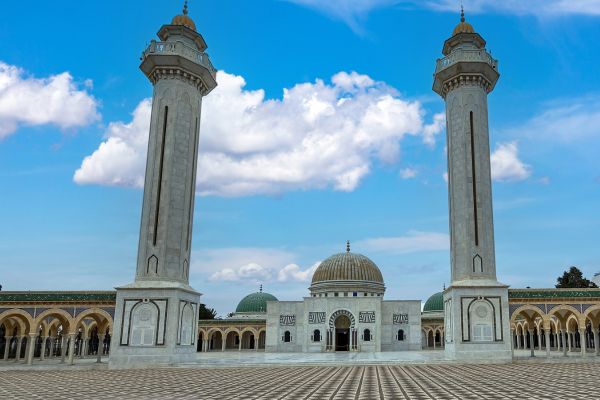 Explore Tunisia