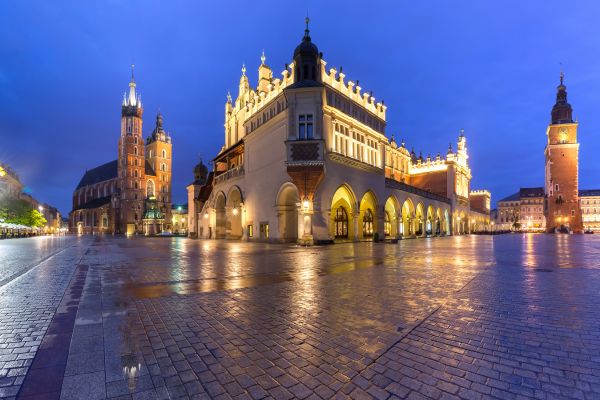Crossing The Iron Curtain Tour