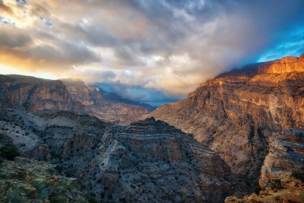 Wadi Sahtan the Chest of Oman
