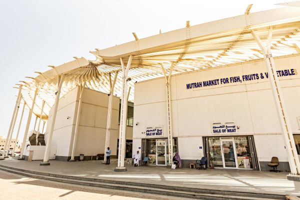 Discover Oman a Country at the tip of the Arabian gulf