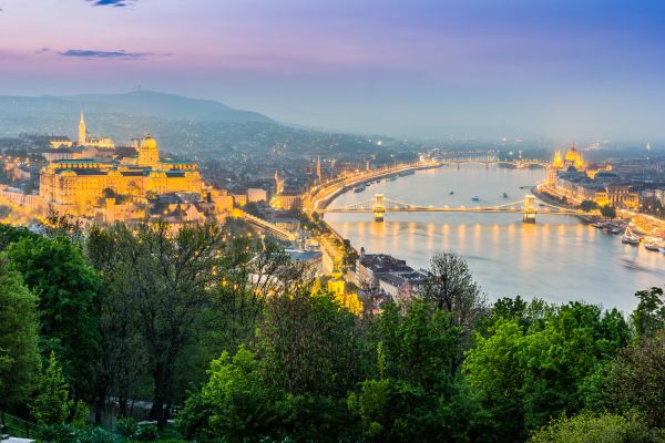 Crossing The Iron Curtain Tour